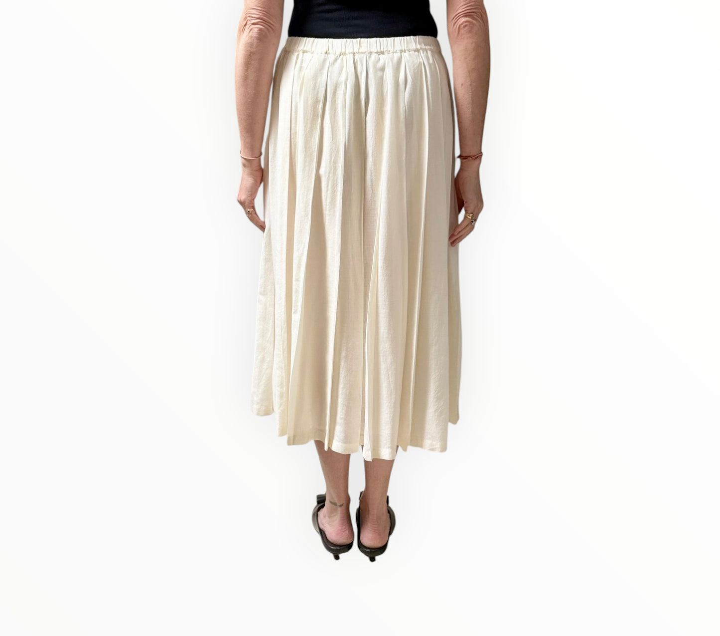 Sara Lanzi Pleated Skirt - Cream - Size S