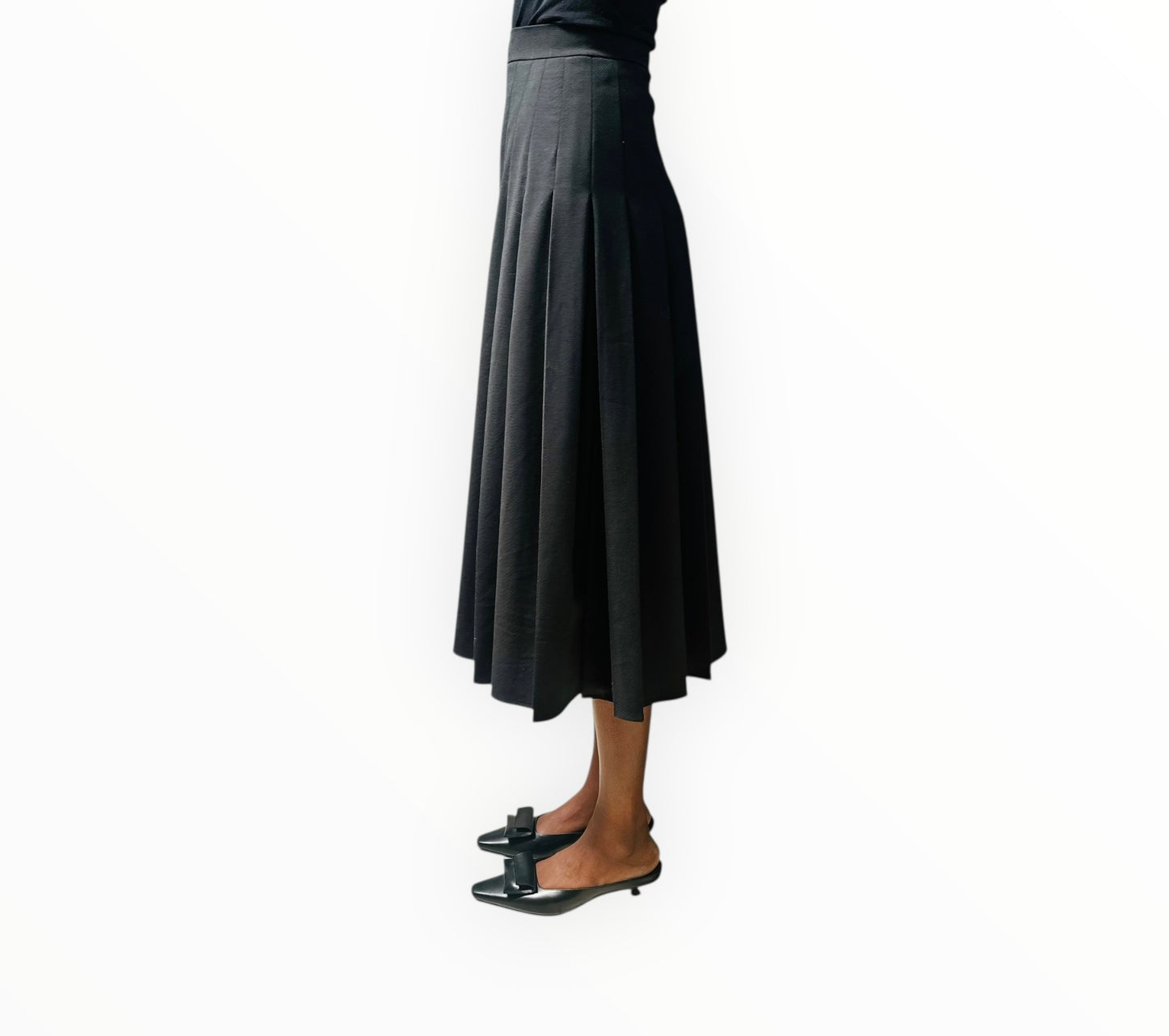 Fendi Pleated Skirt - Black - Size 36