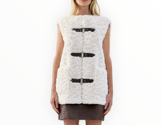 Unreal Fur Dandy Vest - Cream- Size M