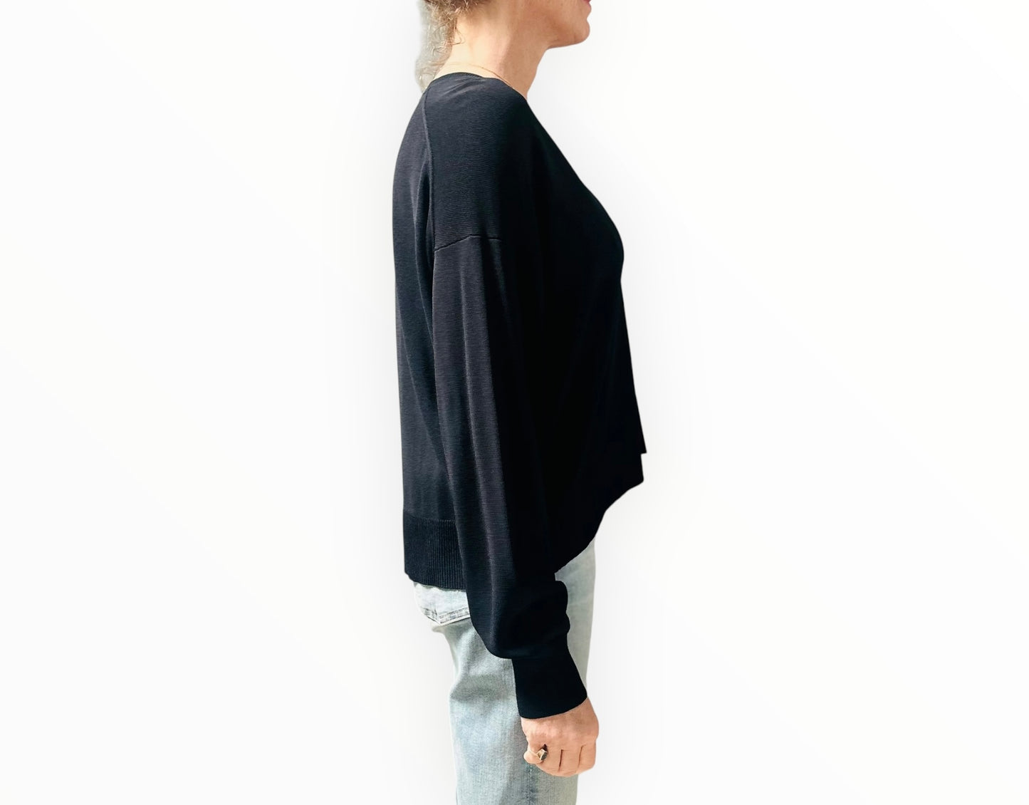 Scanlan Theodore Pleated Rib V-Neck Top- Black - Size M