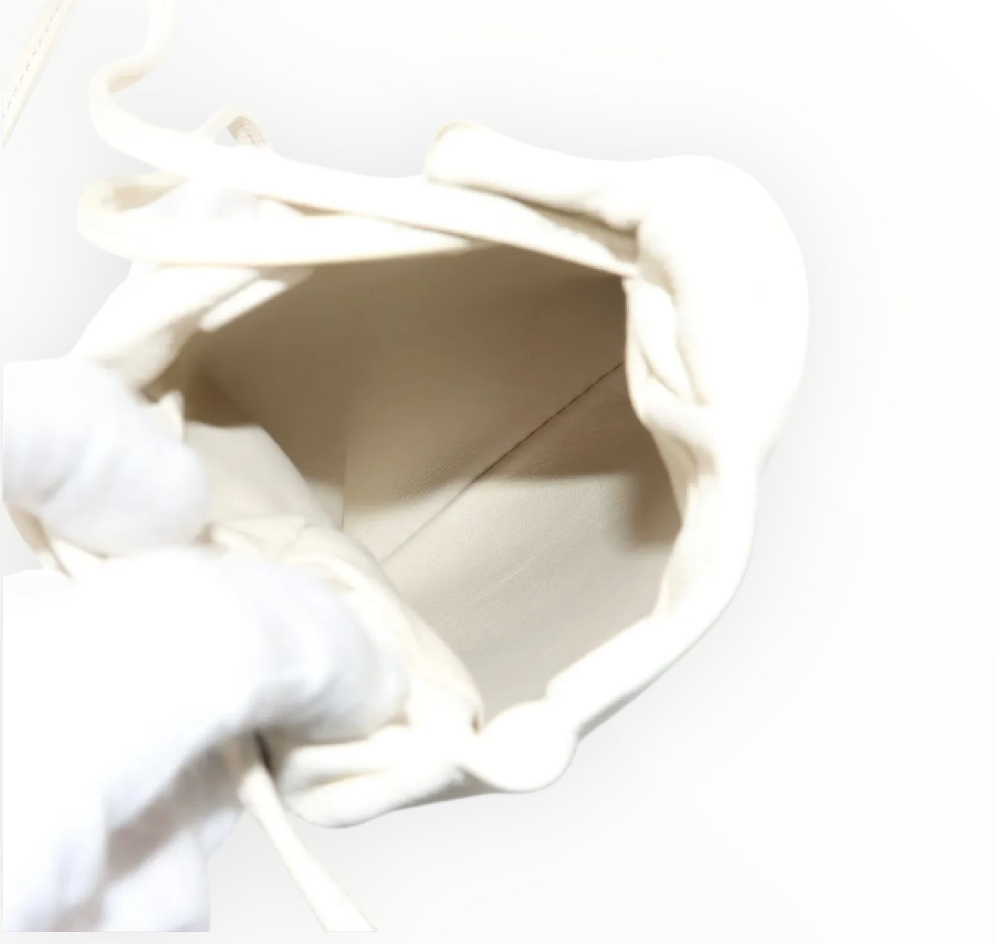 The Row Bourse Crossbody Bag - Ecru - Size W13cm x L20.5cm  x D2cm