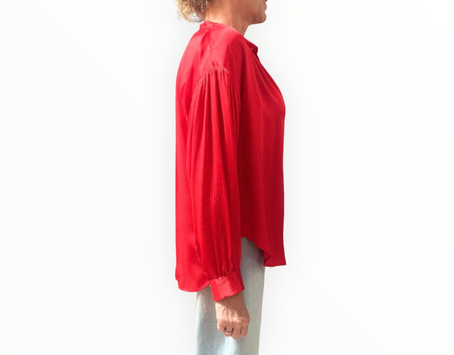 Xirena Collarless V Neck Shirt - Flame - Size S